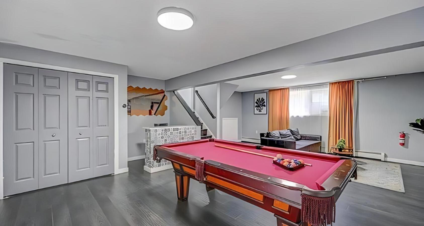 Peaceful Pocono Home With Hot Tub, Gym, & Office Long Pond Luaran gambar